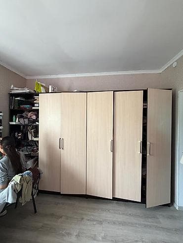 покрытие на пол ковролин: Шифоньер, шкаф для одежды, Угловой, ЛДСП — 1