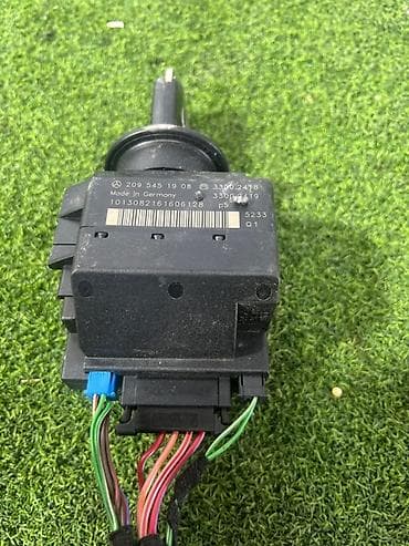 led lights: Mercedes-Benz C-CLASS W203 — 1