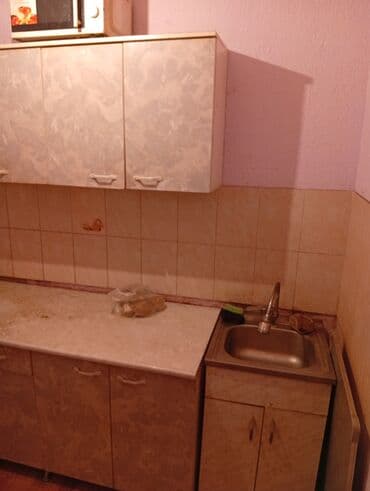 токольдош: 1 бөлмө, Менчик ээси, Чогуу жашоосу жок, Толугу менен эмереги бар — 4