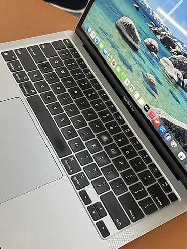 macbook m3: Для программирования, Б/у, Apple M1, ОЗУ, RAM: 8 ГБ, В рассрочку — 7