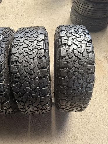 70: Комплект из 4 внедорожных шин All-Terrain (AT).215 70 16 — 3