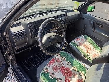 мотор на скутер: Volkswagen Golf: 1990 г., 1.3 л, Механика, Бензин, Хэтчбэк — 2