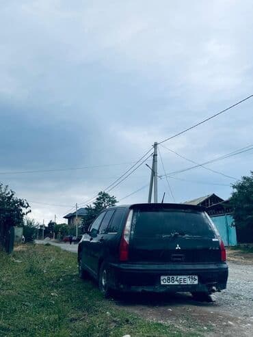 срочно продаю в связи с переездом: Mitsubishi Lancer: 2001 г., 1.8 л, Типтроник, Универсал — 4