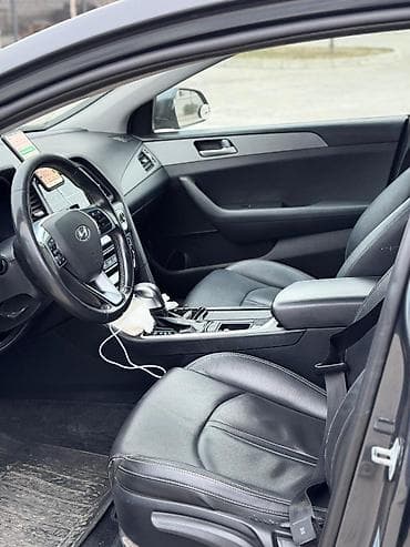 byd song plus: Hyundai Sonata: 2018 г., 2 л, Газ — 6