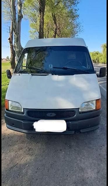 Транспорт: Жеңил жүк ташуучу унаа, Ford — 1