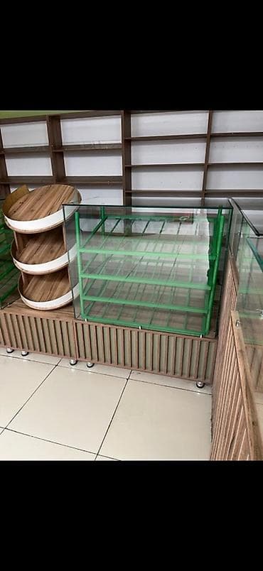 тепловые витрины: ПРОДАЕТСЯ оборудование для пекарни/кондитерской Комплект витрин и — 6