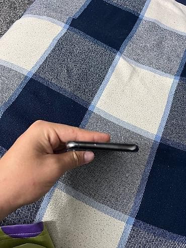 IPhone 11 Pro Max, Б/у, 64 ГБ, Matte Midnight Green, Защитное стекло, Чехол, Коробка — 7