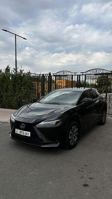 low ll: Lexus RZ: 2023 г., Автомат, Электромобиль, Кроссовер — 3