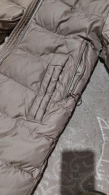 Прокат одежды: Пуховик, По колено, С капюшоном, Ультралегкий, S — 4