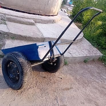 вертикальные вешалки для одежды: Садово-строительная тачка и тележка, Стальная, Двухколесная — 4