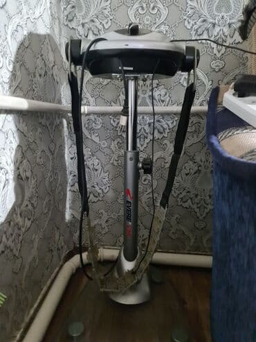 Спорт и отдых: ВиброТренажёр.для сжигания жира Состояние отличное! срочно! — 3