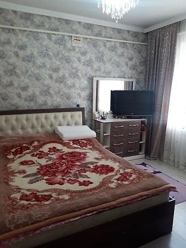 сдается дом ак ордо: 🏡✨ ПРОДАЁТСЯ УЮТНЫЙ ДОМ! ✨🏡 📍 Район: АК ОРДО 2 🛏️ Комнаты: 4 📐 — 6