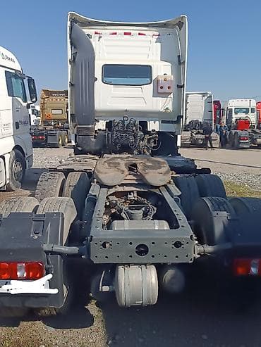 прадаю хова: Тягач, Howo, 2020 г., Без прицепа — 5