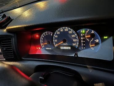 corolla 2016: Toyota Allex: 2003 г., Автомат, Бензин, Хэтчбэк — 2