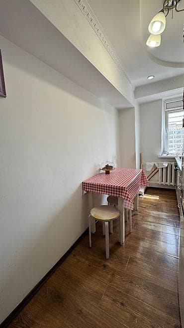 70: 3 комнаты, 70 м², Индивидуалка, 9 этаж, Дизайнерский ремонт — 9