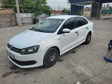 Volkswagen Polo: 2013 г., 1.8 л, Механика, Бензин, Седан