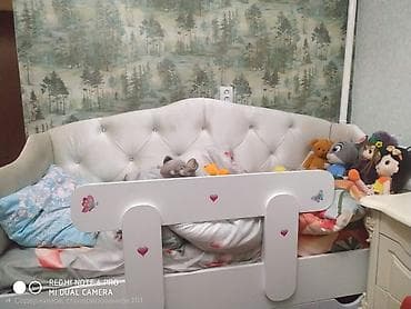 Эмерек: Балдар үчүн диван, Колдонулган, түсү - Ак — 2