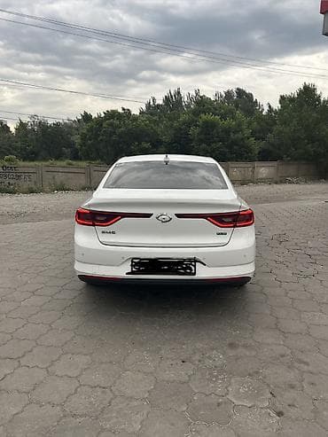 Renault SM6: 2019 г., 2 л, Автомат, Газ, Седан — 6