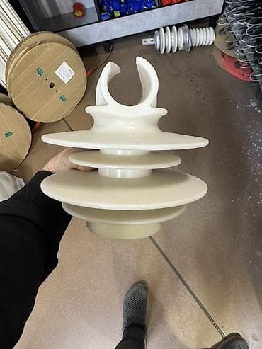 Полимерный линейный изолятор для ЛЭП - Тип: штыревый/подвесной