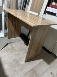 железные столы для кухни: Срочно!!! Дешево продается новый стол ширина 105см глубина 60см — 2