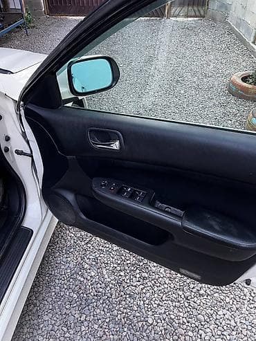 порог: Honda Accord: 2003 г., Бензин, Седан — 10