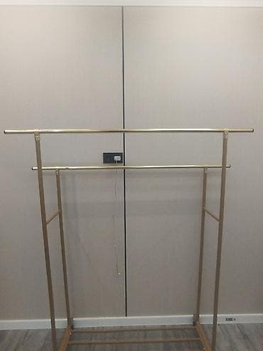 Напольная вешалка-стойка для одежды с двумя перекладинами - Материал