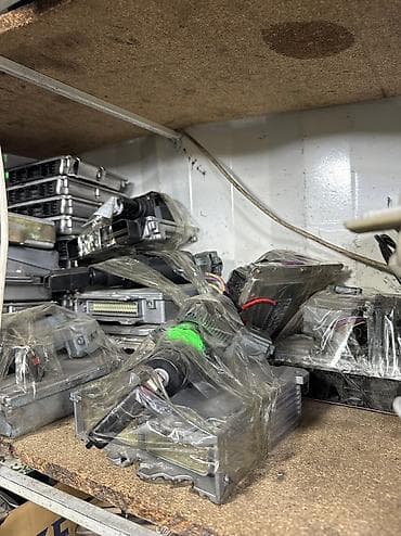 Компьютера двигателя на Mercedes