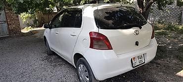 машину в ананьево: Toyota Vitz: 2006 г., 1.3 л, Автомат, Бензин, Хэтчбэк — 4