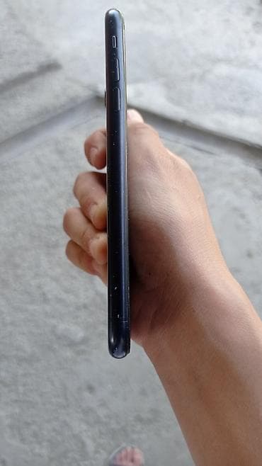 IPhone Xr, Черный at lalafo.kg IPhone Xr, Черный