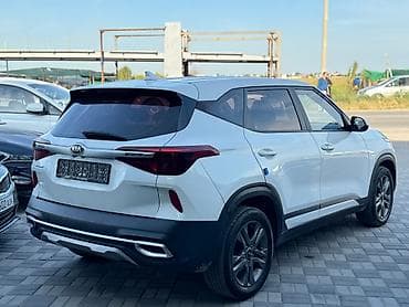 360: Kia Seltos: 2021 г., Автомат, Дизель, Внедорожник — 5