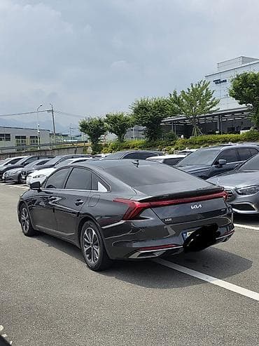 geely e5: Kia K8: 2021 г., Седан — 1