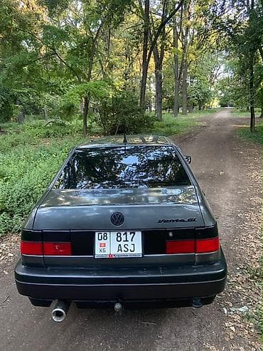 passat b3 1.8 моновпрыск: Volkswagen Vento: 1993 г., 1.8 л, Механика, Газ, Седан — 5