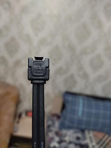 redmi 11: SATA-кабели ASUS с замками (набор 2шт.) только оптом есть 160 пар. - — 5