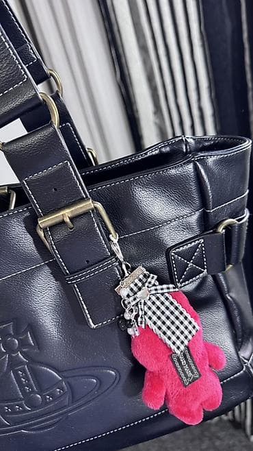 Зер буюмдар: Классикалык сумка, Италия, Материалы: Нукура булгаары, Магнит илмектер, Аялдарга — 5