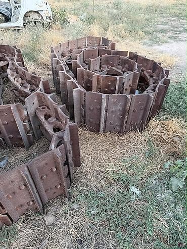 тракторные агрегаты: Гусеничные ленты для Т-130 Т-130 гусеница комплект Тел0507003074 — 2
