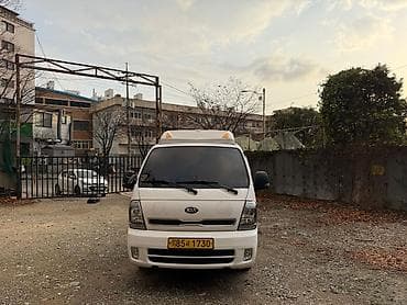 yuan plus byd: Kia BONGO: 2019 г., 2.5 л, Механика, Газ, Фургон — 5