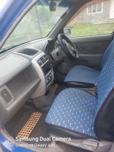 дом на колесах цена в бишкеке: Nissan Cube: 2001 г., 1.3 л, Автомат, Бензиновая, Минивэн — 9