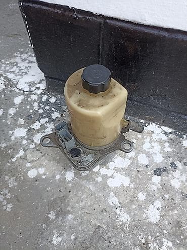 гур насос 211: Гидроусилитель Ford 2010 г., Б/у — 1