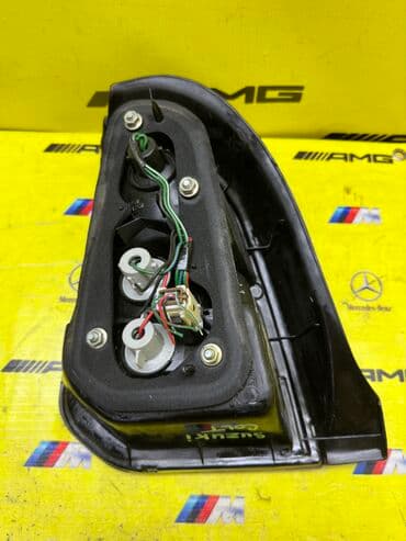 куплю китайский внедорожник: Задний правый стоп-сигнал Suzuki Б/у, Оригинал, Япония — 2