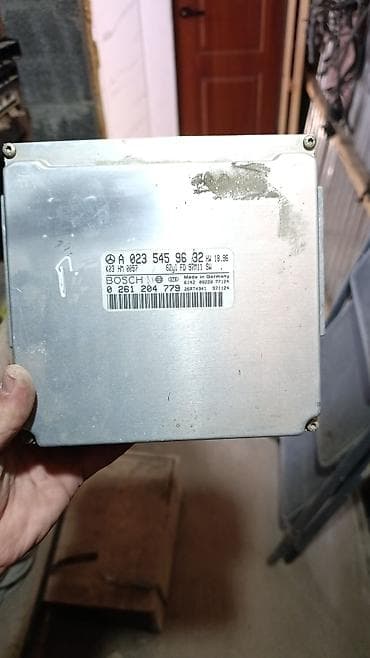 ЭБУ двигателя Mercedes-Benz/Bosch - Оригинальный блок управления