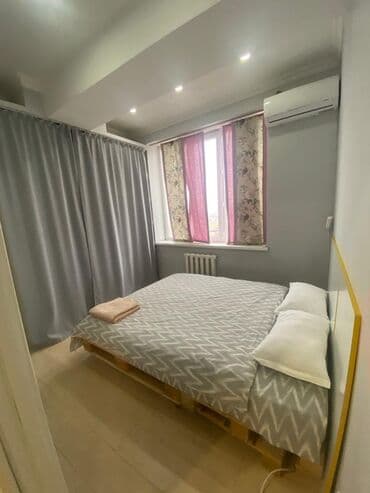 срочно продаётся 1 комнатная квартира в районе ошского рынка по улице молодая гвардия: 1 комната, Банные принадлежности, Интернет, Wi-Fi, Бронь — 1