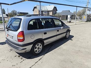 ford focus 2011: Opel Zafira: 2002 г., 1.8 л, Ручные, Бензин, Минивэн — 4