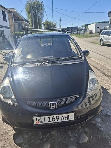 Honda Fit: 2005 г., Хэтчбэк