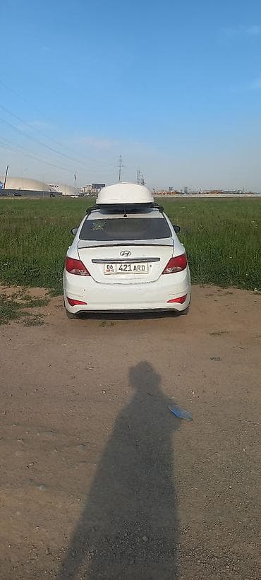hyundai solaris продажа: Hyundai Solaris: 2014 г., Механика, Седан — 4
