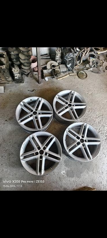 Унаа: Куйма Дисктер R 17 Mercedes-Benz, Комплект, тешиктери - 5, Колдонулган — 1