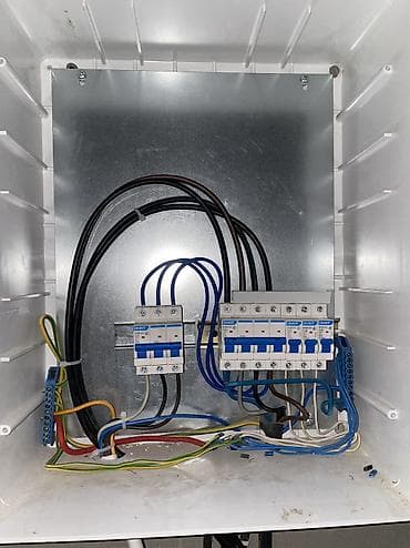 работа пенсионерам бишкек: Электрик | Монтаж выключателей, Монтаж розеток, Монтаж электрощитов Больше 6 лет опыта — 2