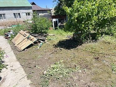 дач: Срочно! Срочно нужны деньги. Домик с участком в селе Достук, напротив — 3