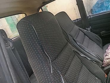 ВАЗ (ЛАДА) 2105: 2004 г., Седан