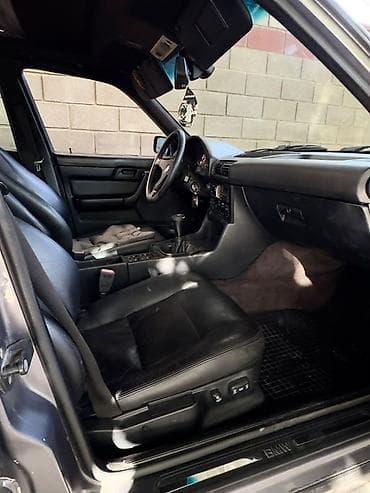 блок на бмв: BMW 5 series: 1991 г., 3.5 л, Механика, Бензин, Седан — 9