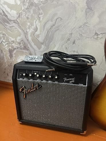 Гитаралар: Электрогитара Squier Stratocaster + комбоусилитель Fender Frontman 20G — 4